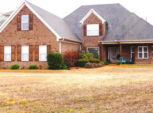 821 Slocum Point Cv W, Hernando, MS 38632