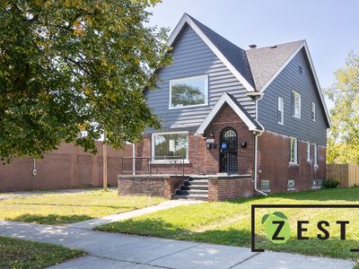 5025 Somerset Ave, Detroit, MI, 48224