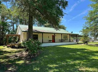 304 County Road 773, Buna, TX 77612