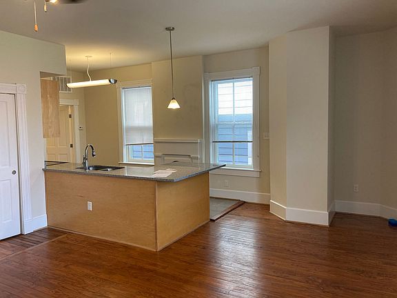 3rd image of 803 N 23rd St APT 3