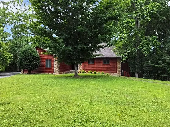 8 Admiral Point Dr, Rock Island, TN 38581