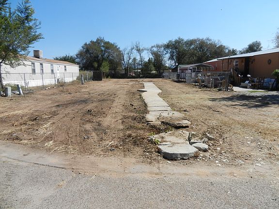2nd image of 126 Orchard Pl