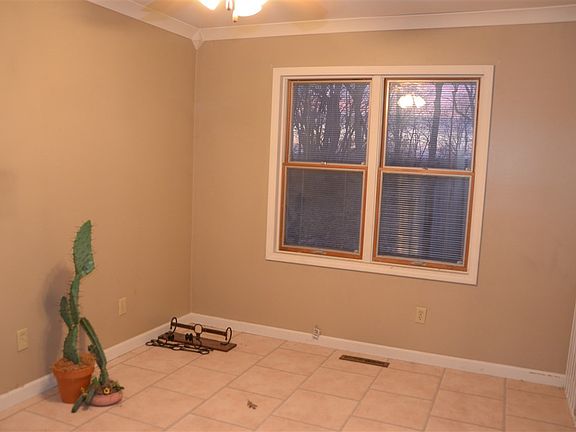 5th image of 25689 Peach Trl
