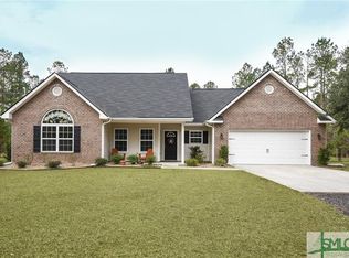 289 Barrington Ferry Rd, Riceboro, GA 31323