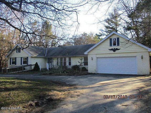 2nd image of 4380 Estate Dr