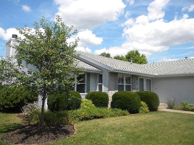 1st image of 128 Thistlewood Dr