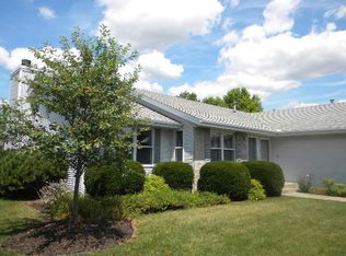 128 Thistlewood Dr, Rockton, IL 61072