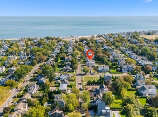 450 Penfield Rd, Fairfield, CT 06824