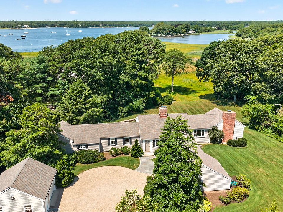 1st image of 35 Blue Heron Drive