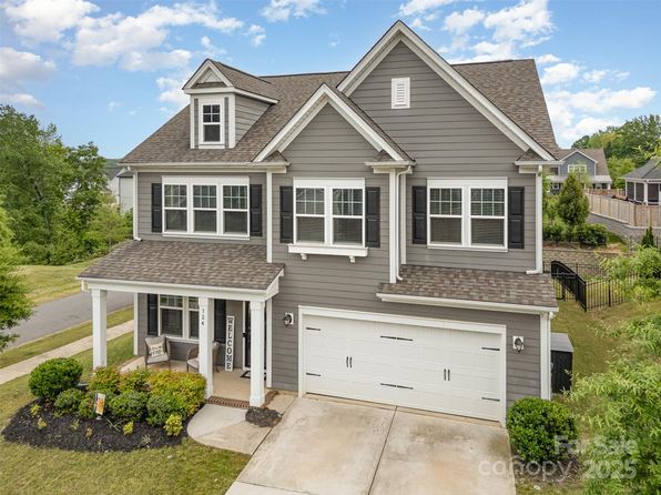 124 Cramerton Mills Pkwy, Cramerton, NC 28032