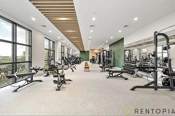 Rented by The KCI Group | media 7