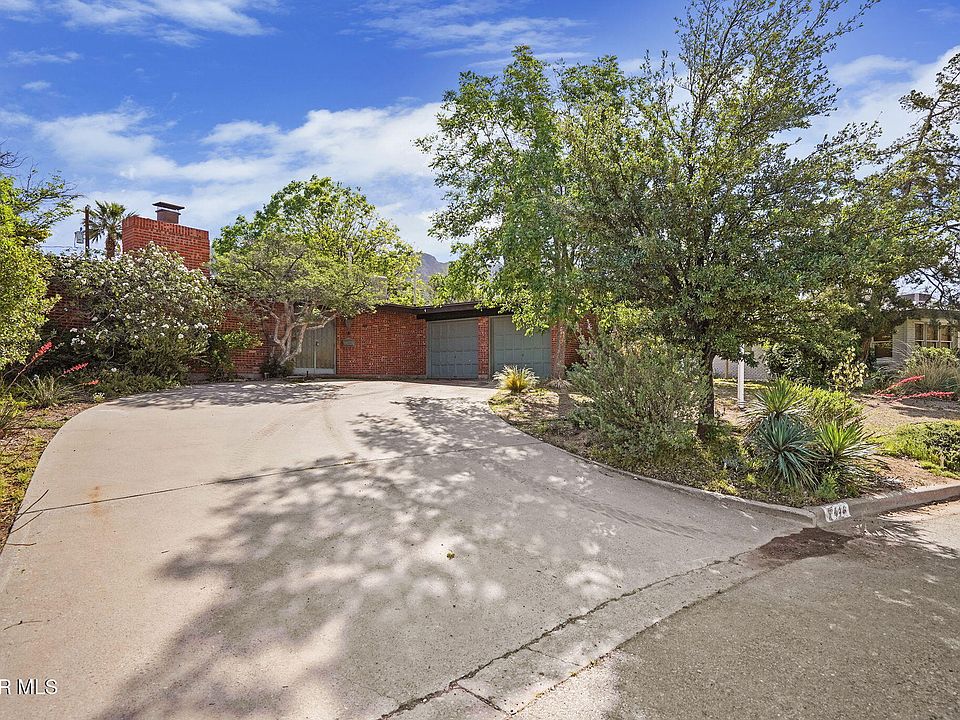 1st image of 416 Pocano Ln