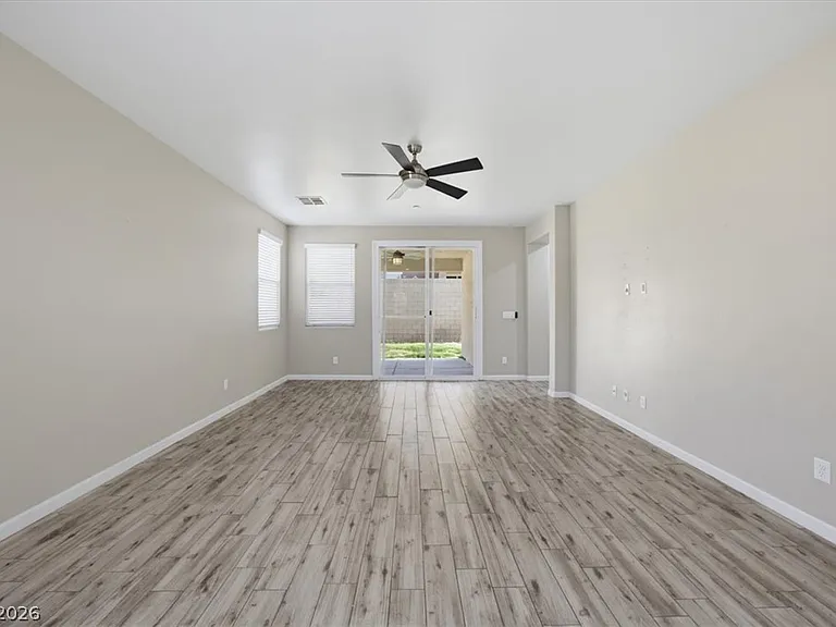 917 Spiracle Ave — Photo 16
