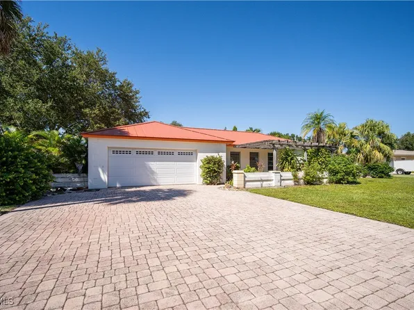 10160 McGregor Blvd, Fort Myers, FL 33919