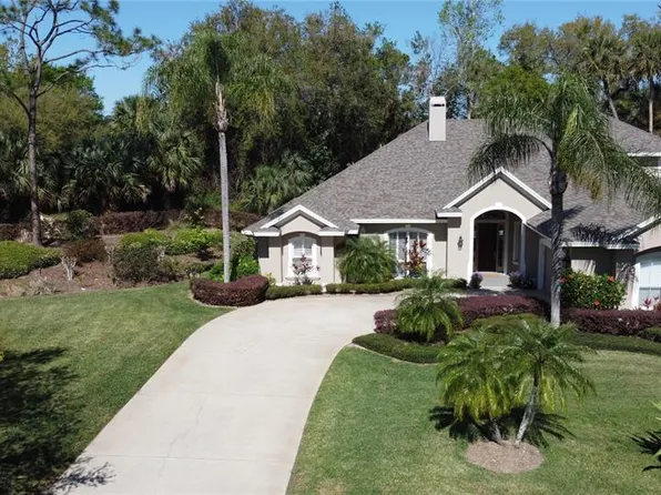 4901 Shoreline Cir, Sanford, FL 32771