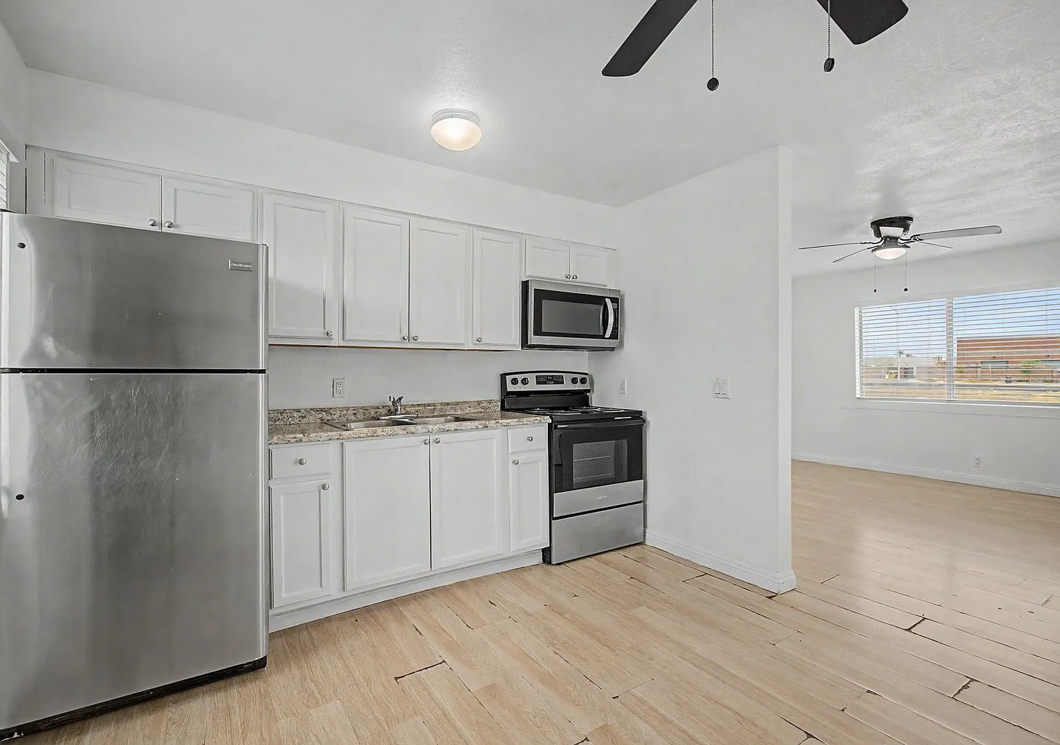Two bedroom home with yard — Photo 4