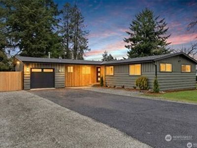 30041 14th Avenue S, Federal Way, WA, 98003