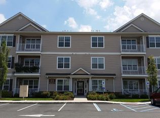 932 Timberlake Dr, Trenton, NJ 08618