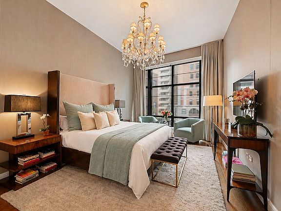 4th image of 150 Charles St APT 3AS