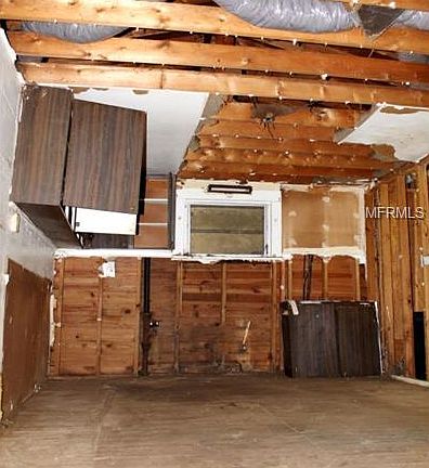 4th image of 2903 E North Bay St