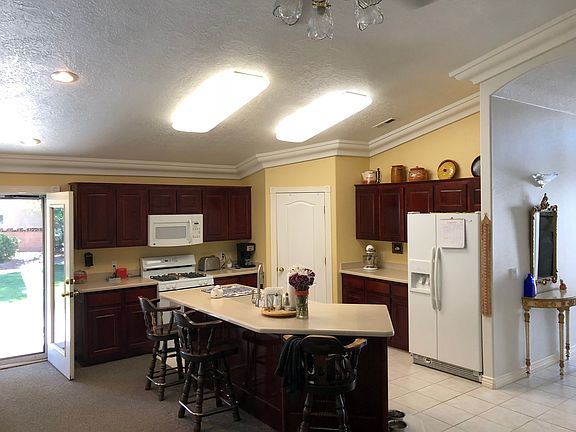 5th image of 1751 S 1430 East Cir
