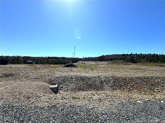 3rd image of 25 Hillside Ests #17
