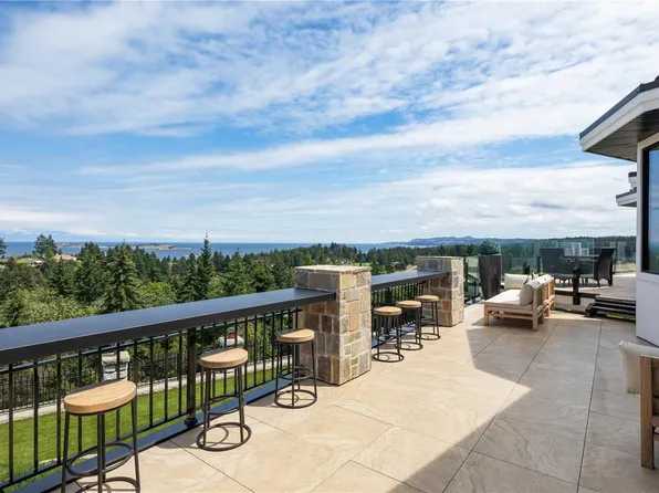 2230 Chelsea Pl, Nanaimo, BC V9P 9G5