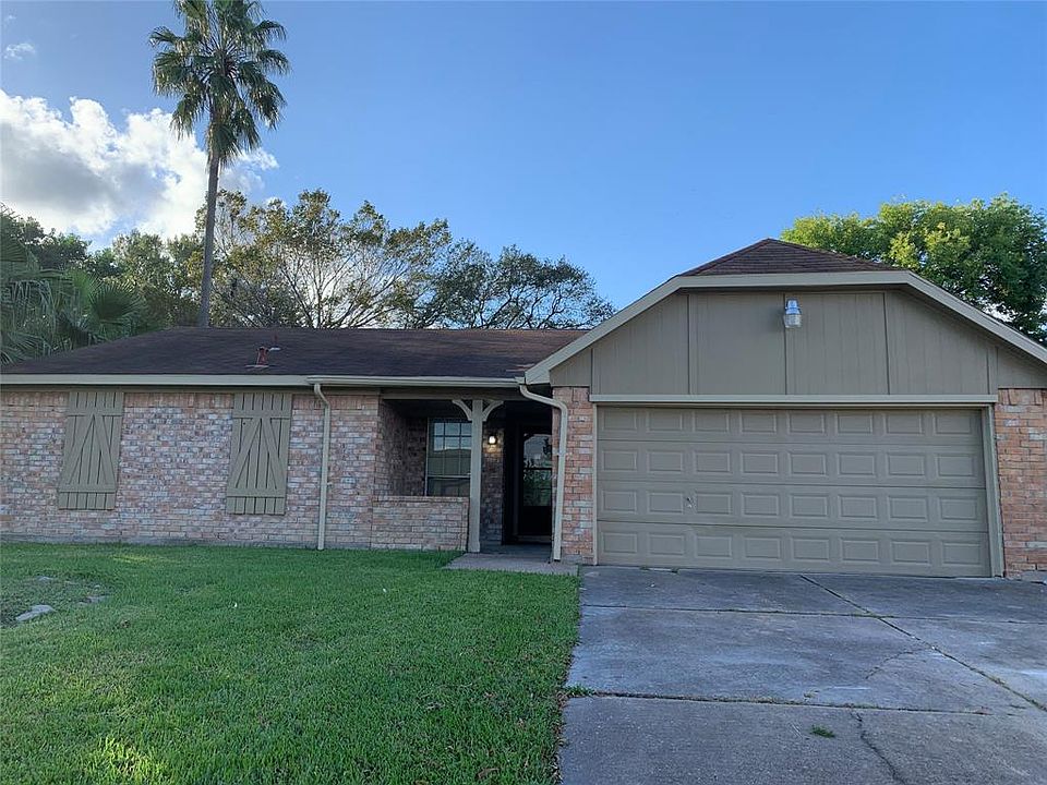 1st image of 430 Breeze Park Dr