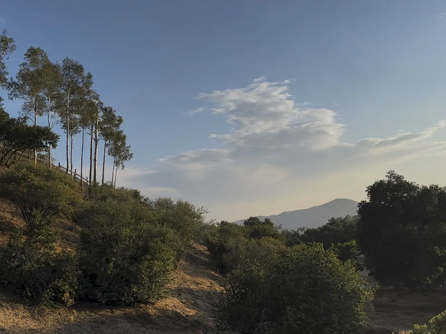 Sierra Hwy, Saugus — Photo 1