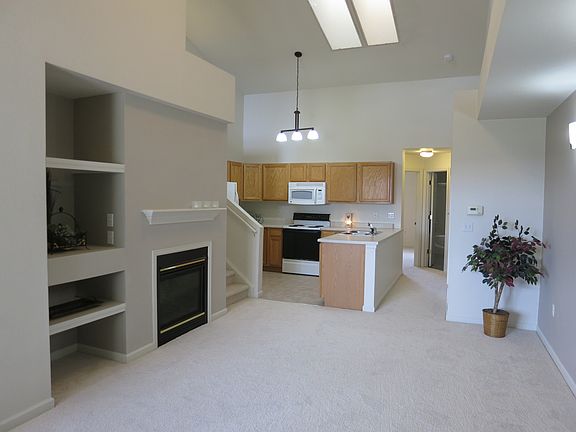 Spacious, sunny, immaculate