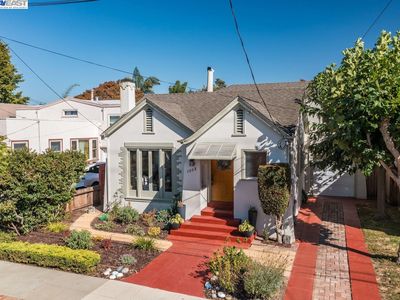 1008 Pearl St, Alameda, CA, 94501