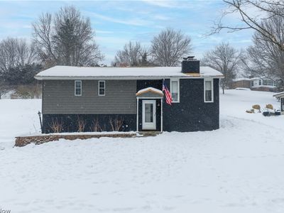 415 Springbrook Dr SW, New Philadelphia, OH, 44663