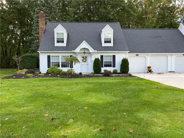 7642 Andrea Dr, Mentor, OH 44060