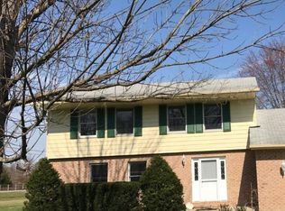 6884 Paxton Rd, Loveland, OH 45140