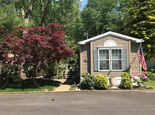 11 Lace Bark Ln, Jackson, NJ 08527