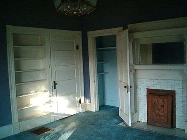 2nd image of 803 N Washington St