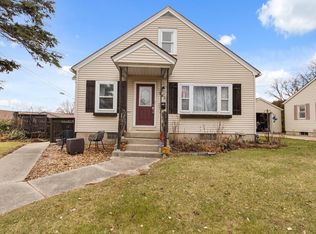 253 Oak St, Mayville, WI 53050