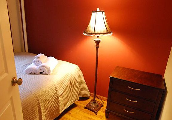 2nd image of 402 W 50th St APT 2