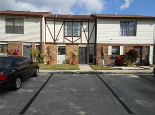 3403 N Sunrise Villas Ct, Tampa, FL 33614