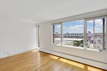 Rented by R New York