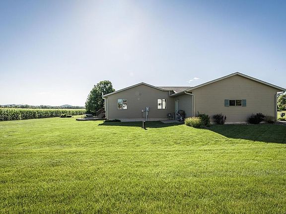 5th image of W4159 Ceresa Dr