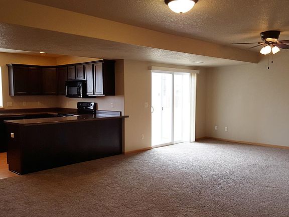 3rd image of 1250 Delaney Ct