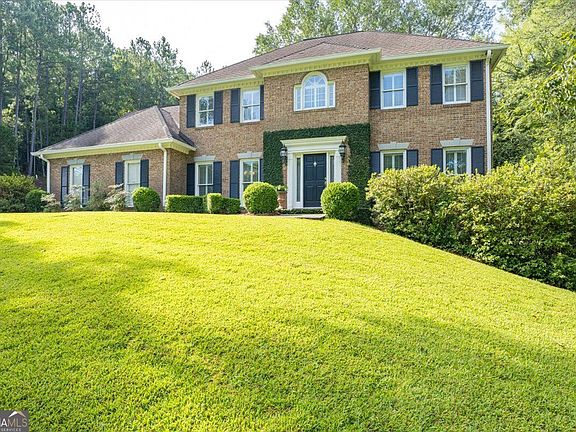 4th image of 104 Monticlair Ct