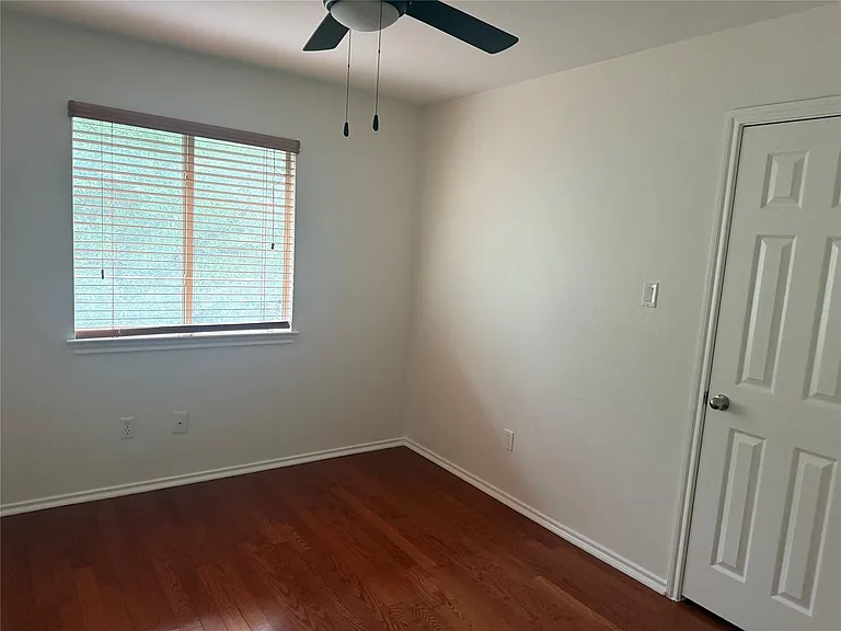 16910 Isle Of Man Rd — Photo 7
