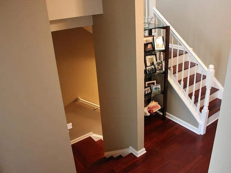 3rd Floor Hall