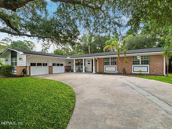 2nd image of 4850 BRIGHTON Drive