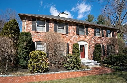 1st image of 21 Fox Hill Dr