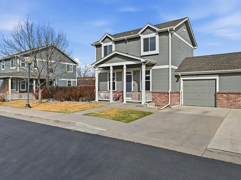 1706 Lake Shore Pl — Photo 2