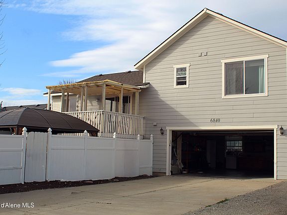 4th image of 6840 W Majestic Ave