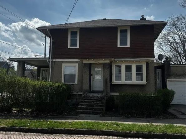 908 N Howard St, Akron, OH 44310